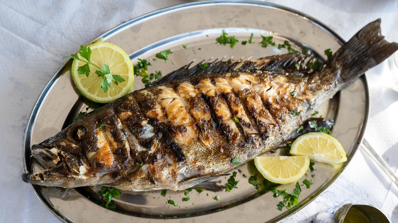 grilled grouper with lemons