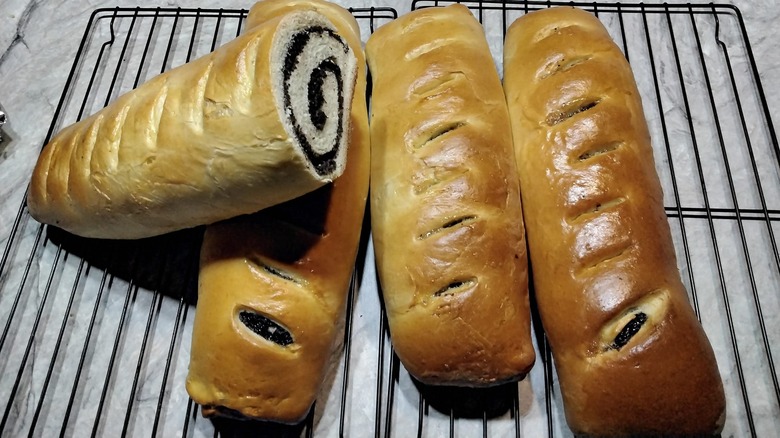 Ukrainian poppy seed roll