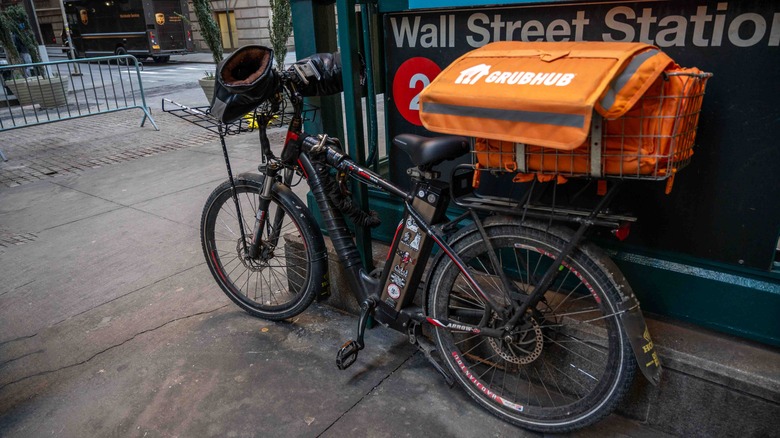 Grubhub food delivery bike NYC