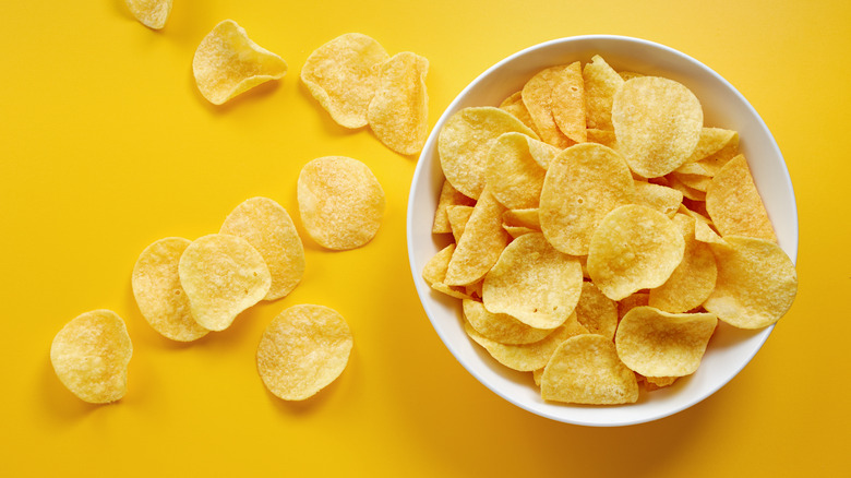 Potato chips bowl