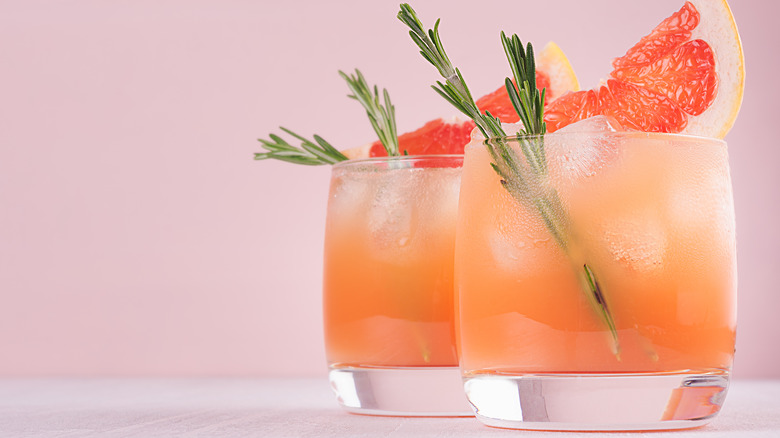 Paloma grapefruit cocktails