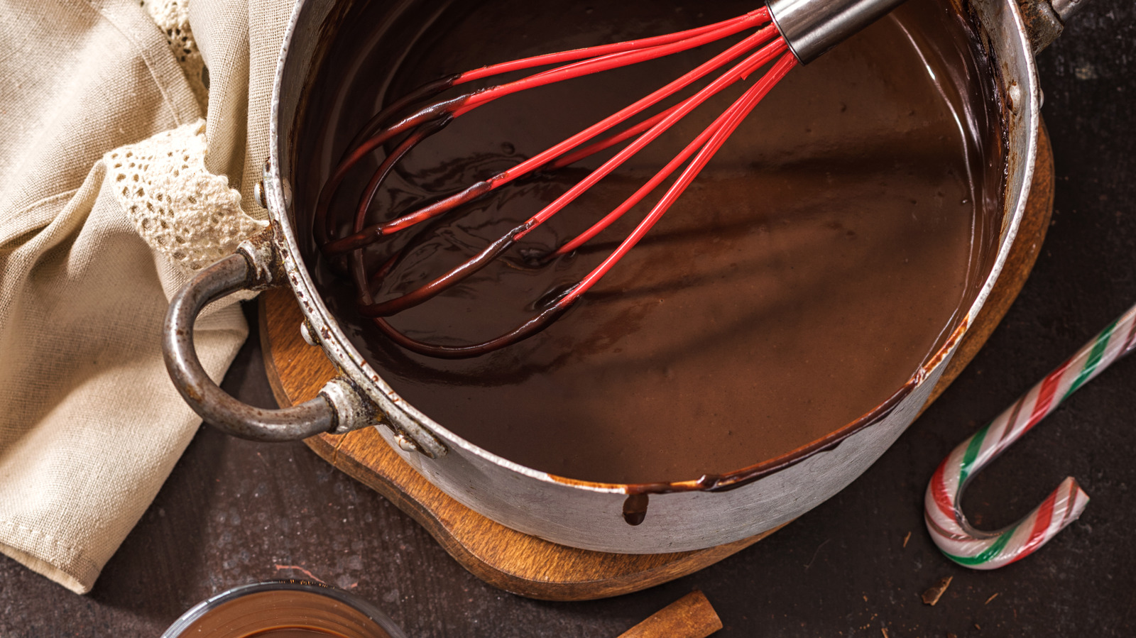 https://www.tastingtable.com/img/gallery/use-candy-canes-to-make-the-easiest-heart-shaped-chocolates/l-intro-1695415344.jpg