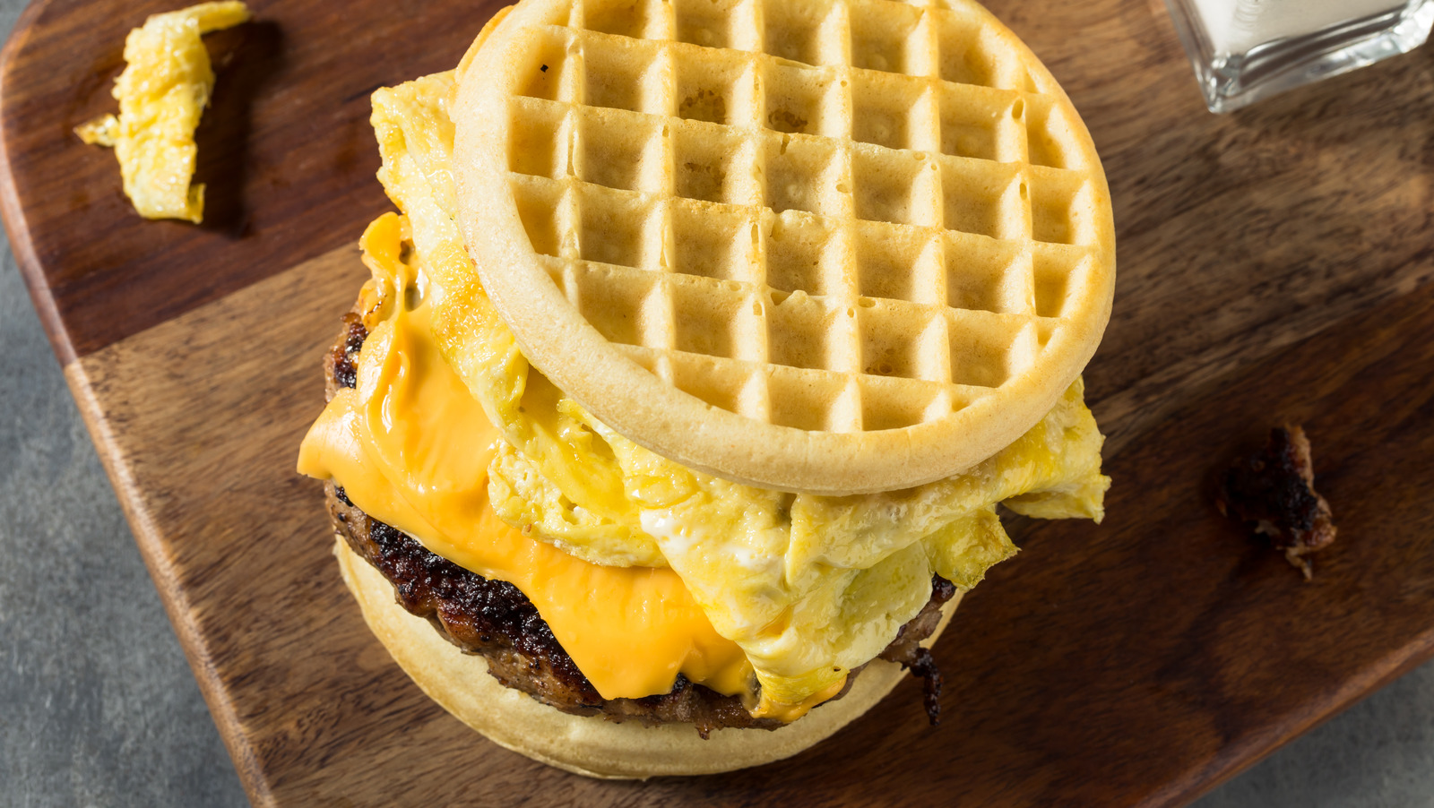 Make Delicious Breakfast Sandwiches And Waffles With This 2 - Temu