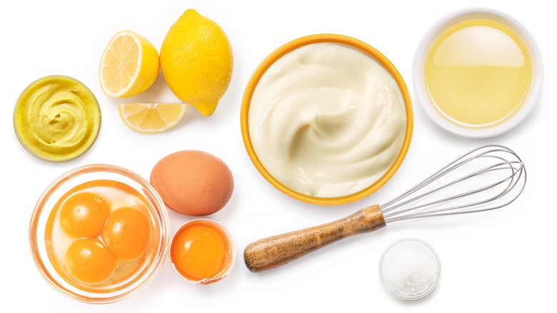 Ingredients used to make mayo