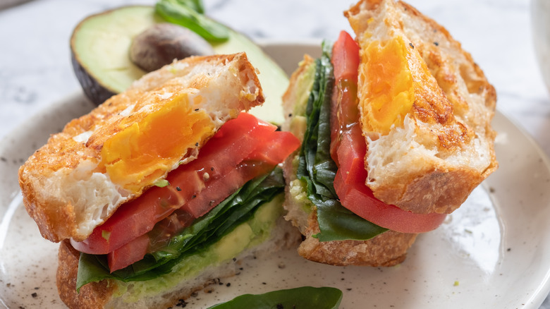 Egg-in-a-hole tomato sandwich