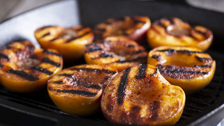 Grilled peaches on cast iron