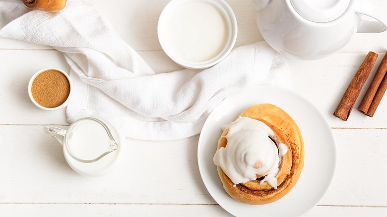 cinnamon roll and milk glaze