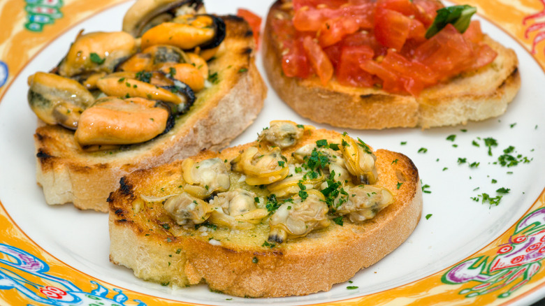 three pieces of seafood toast