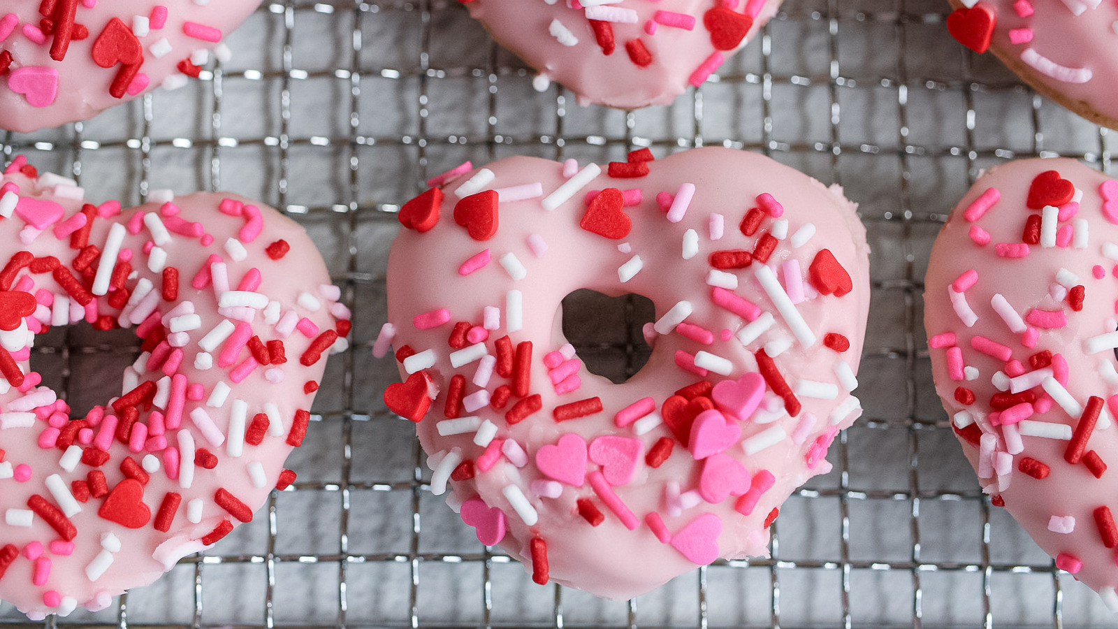 8 Heart-Shaped and Pink Fast Food For Valentine's Day