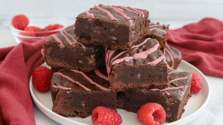 brownies with pink stripes