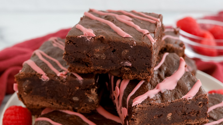 brownies with pink stripes