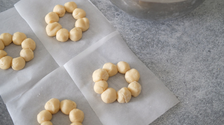 uncooked vanilla mochi donuts