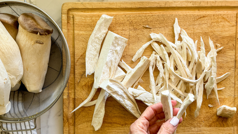 shredded mushrooms on board