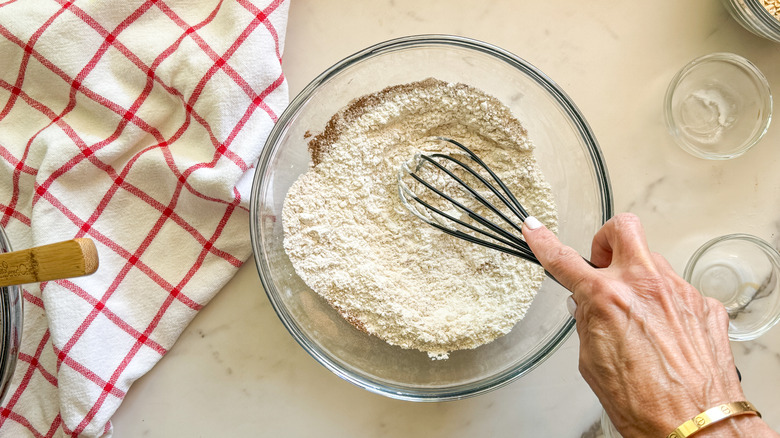 hand whisking dry ingredients