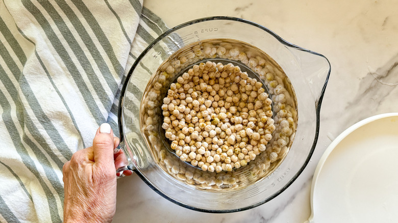 chickpeas in water