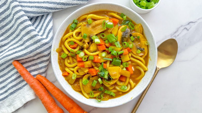 bowl of vegan curry