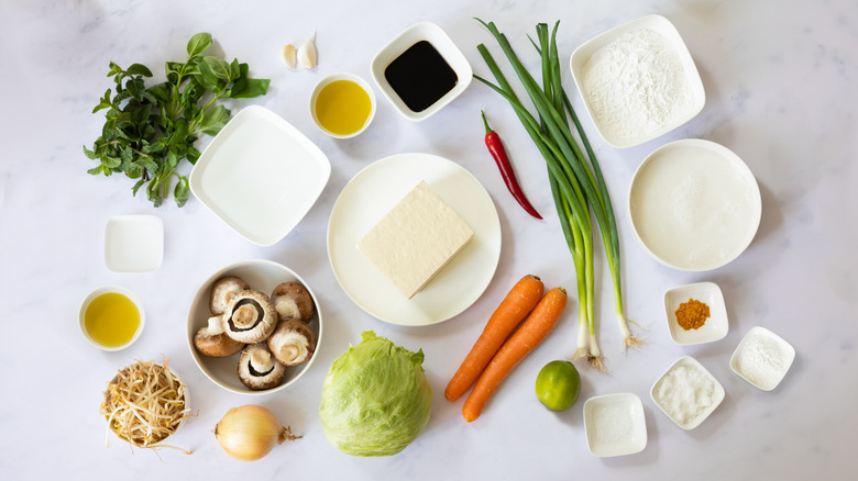 Vietnamese crepe ingredients