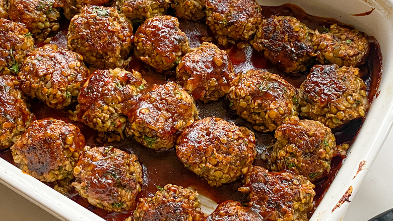 meatballs in baking pan