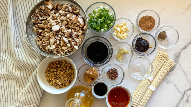 vegetarian dan dan noodles ingredients