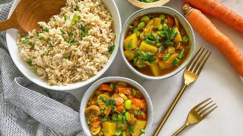 rice and curry in bowls 