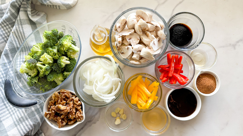 walnut broccoli stir-fry ingredients