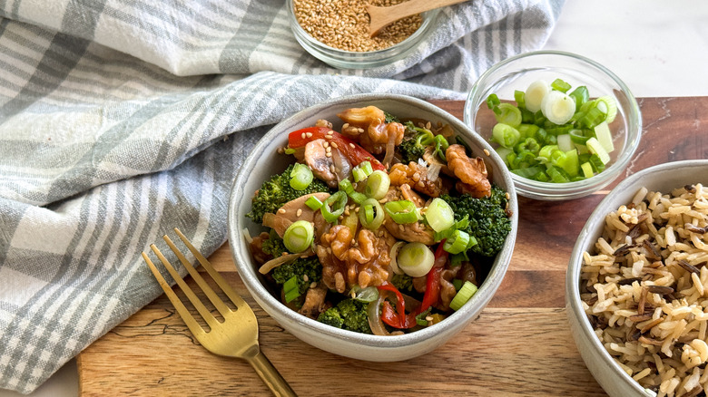 bowl of stir-fry