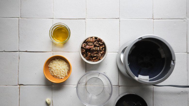 Making walnut pesto