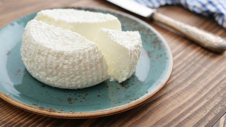 Fresh ricotta on plate 