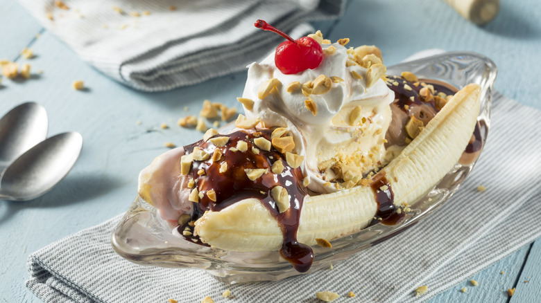 Banana split in dish