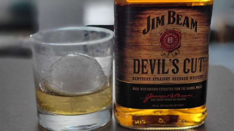 Jim Beam Devil's Cut bottle