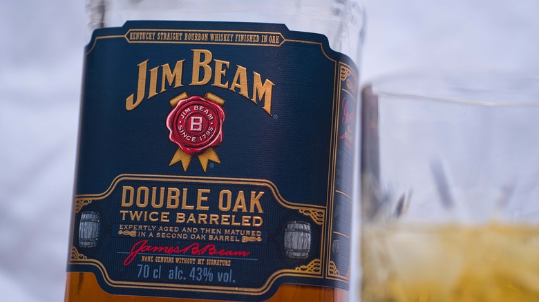 Jim Beam Double Oak bottle