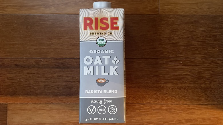 Container Rise oat milk barista