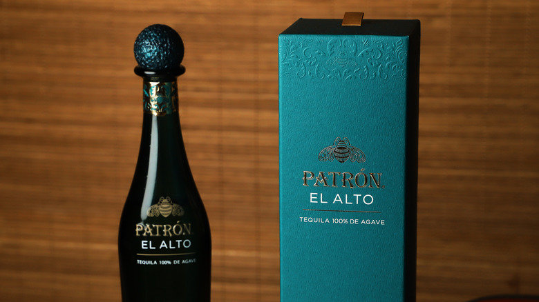 El Alto Bottle and package 