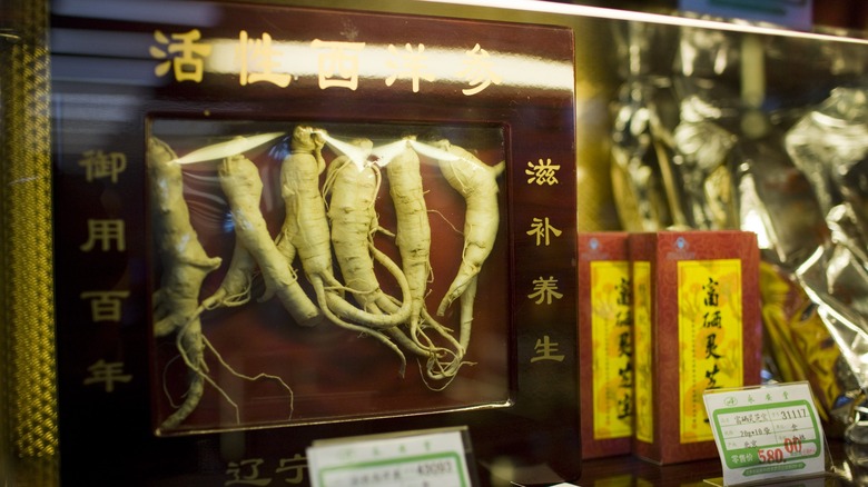 Ginseng root 