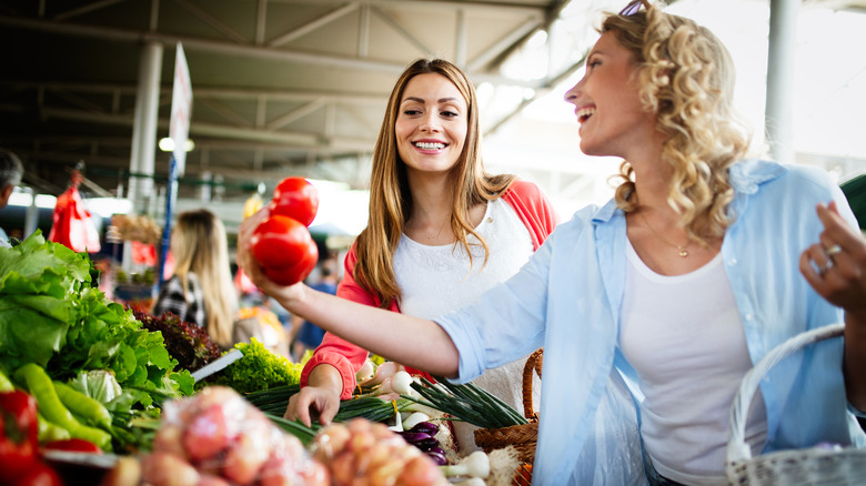 women at farmers market