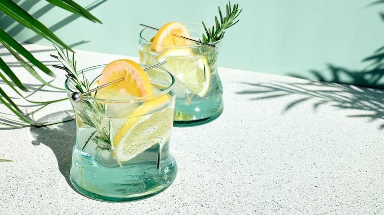 Beverages with rosemary lemon