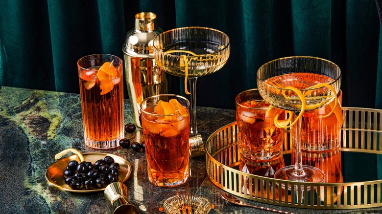 Manhattan and old fashioned cocktails