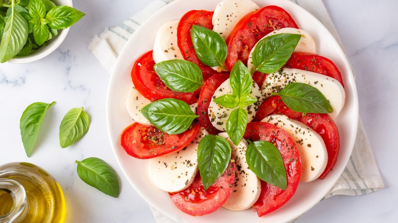 Caprese salad, basil