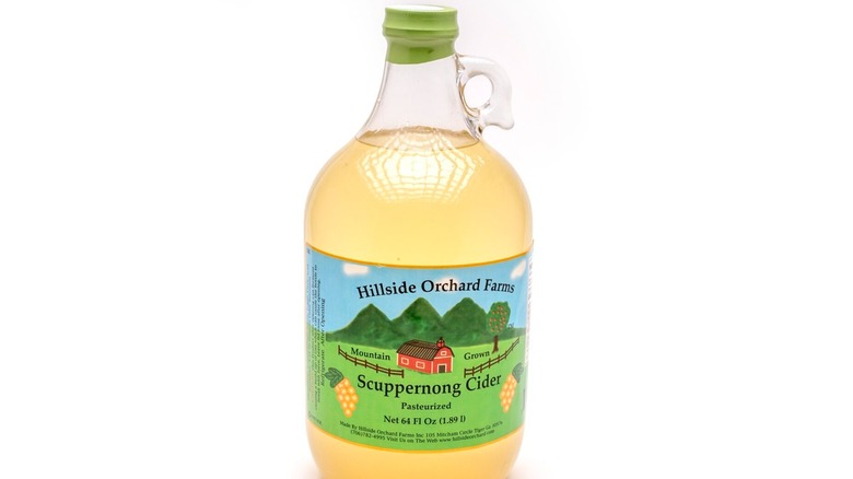 Scuppernong grape cider