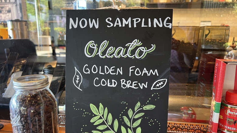 A Starbucks Oleato Golden Foam Cold Brew tasting sign