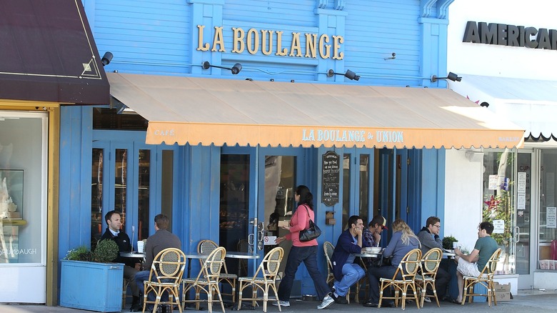 La Boulange bakery store front