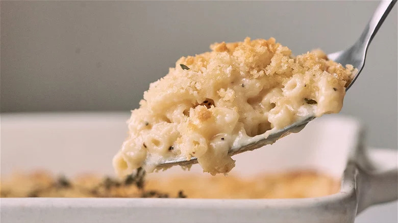 Baked Mac and Cheese Casserole