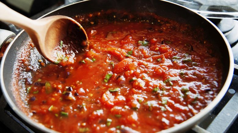 tomato sauce in frying pan