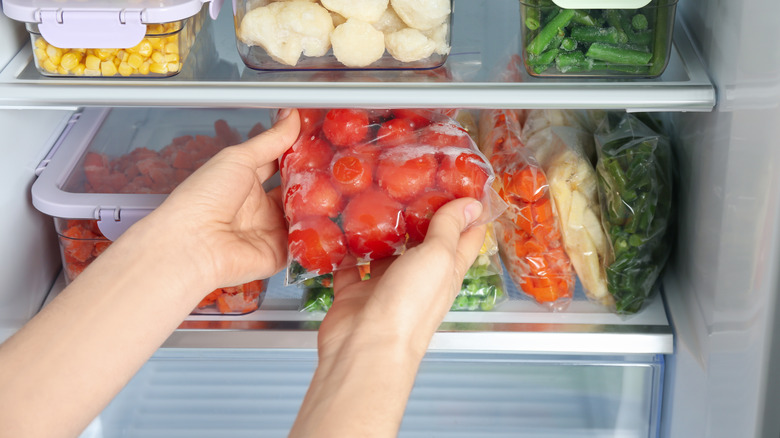 The Pros And Cons Of Refrigerating Tomatoes 1647144664 