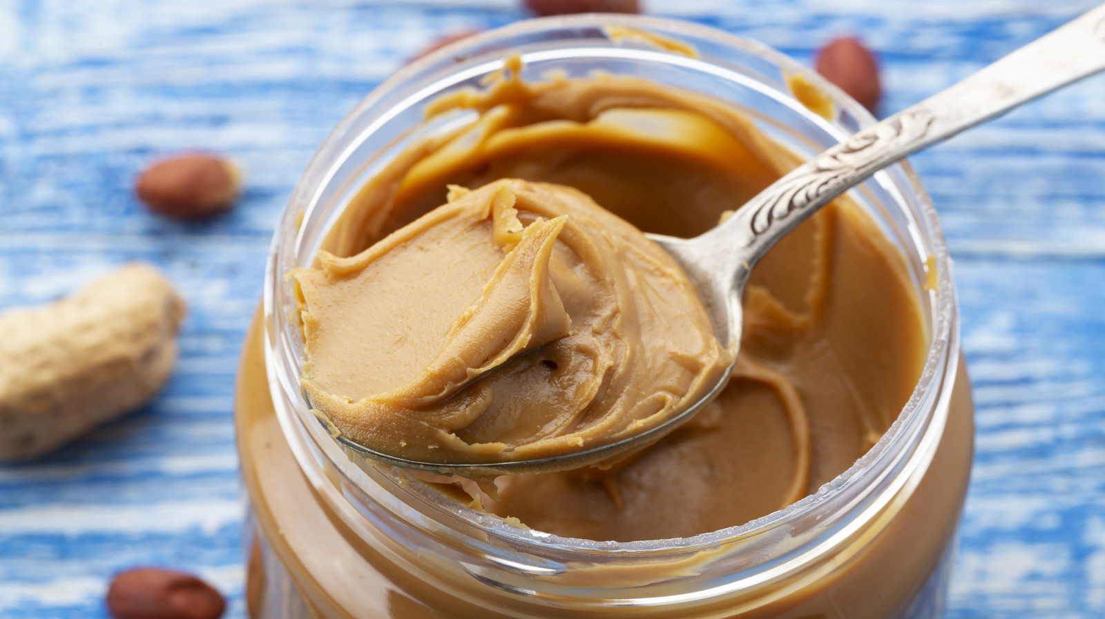 what-happens-to-peanut-butter-when-it-starts-to-expire