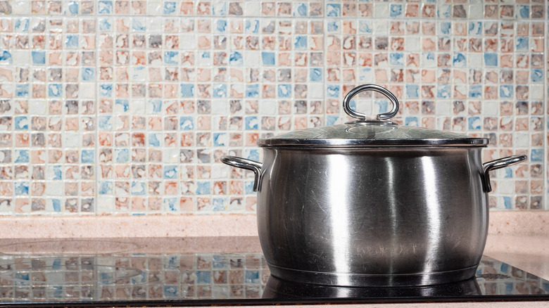 stockpot on stovetop