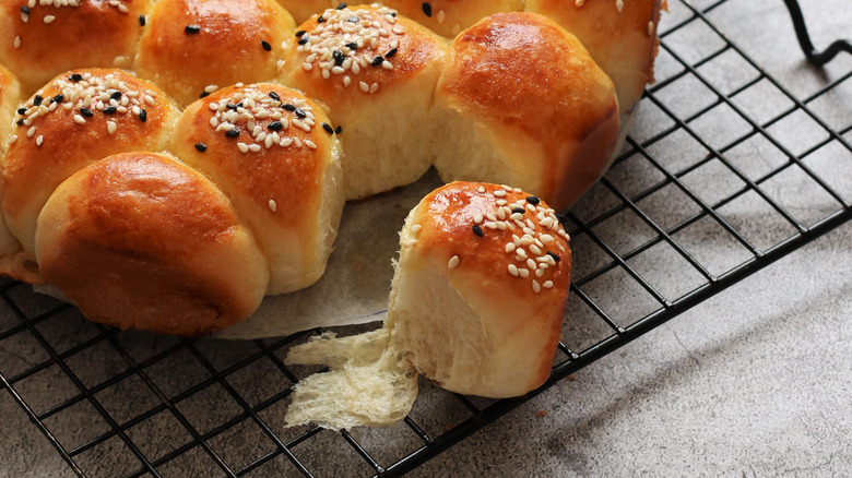 Hokkaido milk breads 