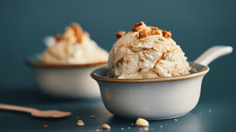 bowls of cookie butter ice cream