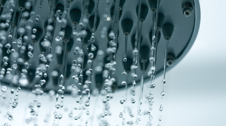 droplets coming from showerhead