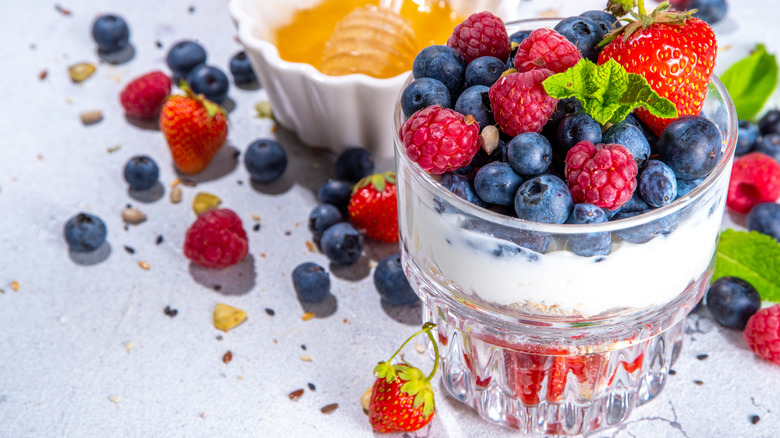 berry yogurt parfait with honey